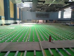 �Ҹ�ʽ�@���w��ľ�ذ尲�b��˾