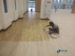 �W(xu��)У���Ռ������_(t��i)��(ch��ng)�ذ�ʩ����λ